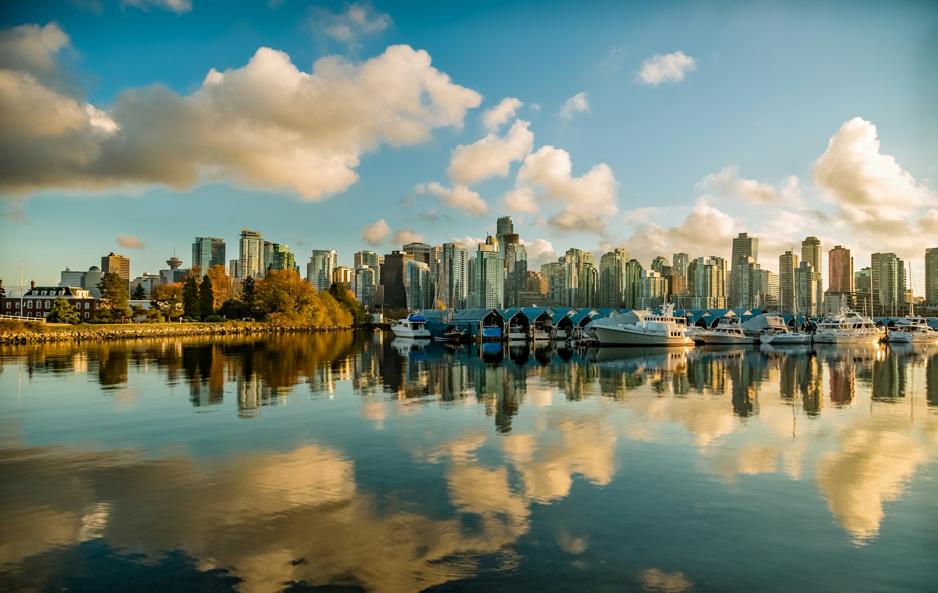 Vancouver Skyline - Official Vancouver BC Canada Image